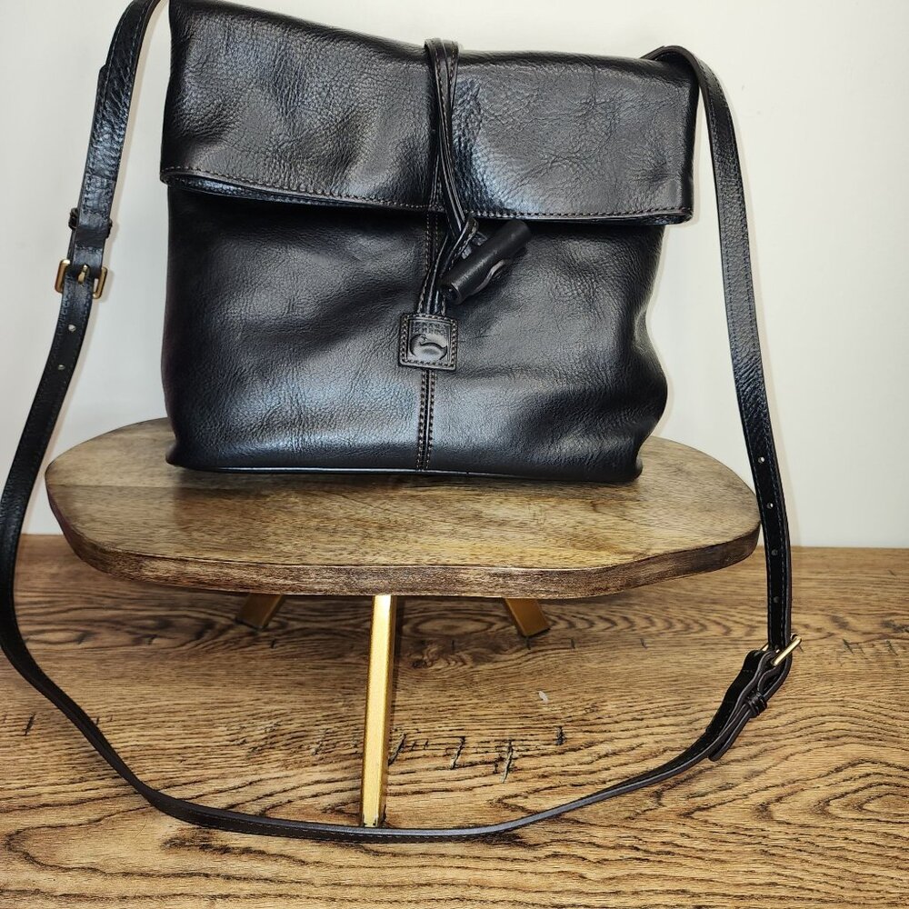 NWT Florentine Medium Toggle Crossbody-Dooney and Bourke